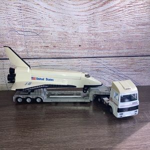 Vintage Maisto Renault R365 with trailer and NASA Space Shuttle